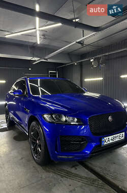 Позашляховик / Кросовер Jaguar F-Pace 2017 в 
