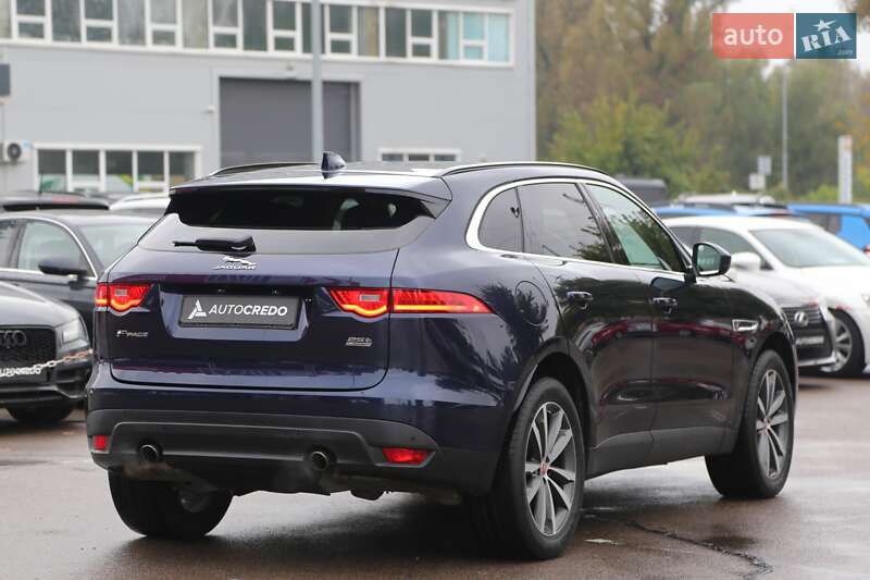 Позашляховик / Кросовер Jaguar F-Pace 2017 в Києві