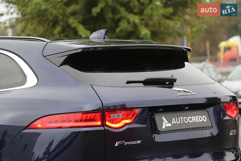 Позашляховик / Кросовер Jaguar F-Pace 2017 в Києві