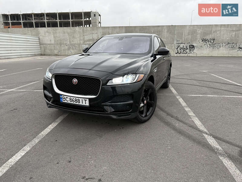 Внедорожник / Кроссовер Jaguar F-Pace 2016 в 