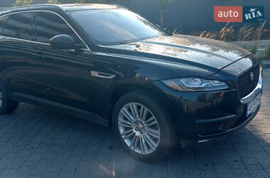 Внедорожник / Кроссовер Jaguar F-Pace 2018 в 