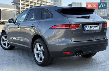 Внедорожник / Кроссовер Jaguar F-Pace 2017 в 