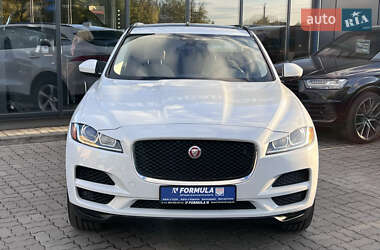 Внедорожник / Кроссовер Jaguar F-Pace 2018 в 