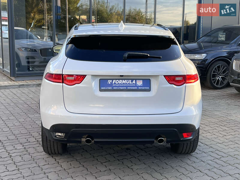 Позашляховик / Кросовер Jaguar F-Pace 2018 в Нововолинську