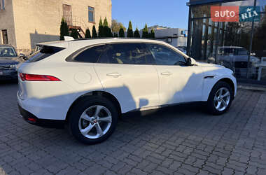 Внедорожник / Кроссовер Jaguar F-Pace 2018 в 