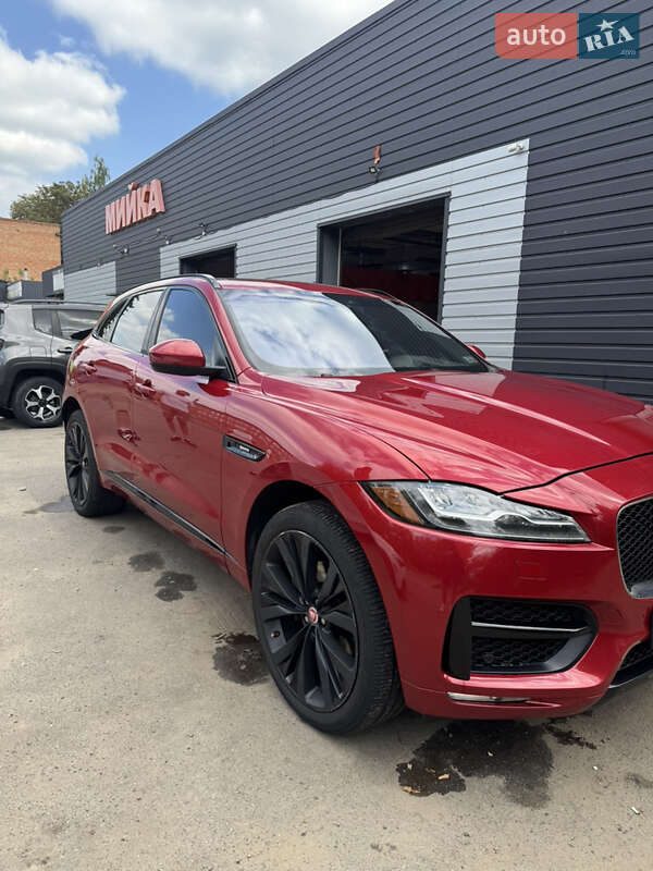 Позашляховик / Кросовер Jaguar F-Pace 2016 в Сумах фото 6 Позашляховик / Кросовер Jaguar F-Pace 2016 в Сумах