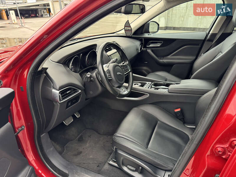 Позашляховик / Кросовер Jaguar F-Pace 2016 в Києві фото 21 Позашляховик / Кросовер Jaguar F-Pace 2016 в Києві
