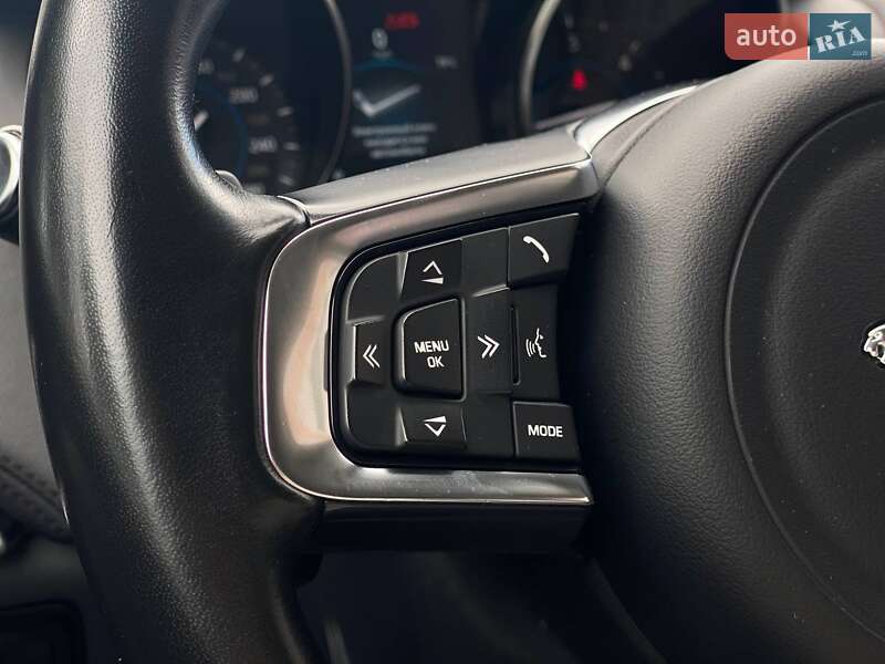 Позашляховик / Кросовер Jaguar F-Pace 2018 в Києві фото 28 Позашляховик / Кросовер Jaguar F-Pace 2018 в Києві