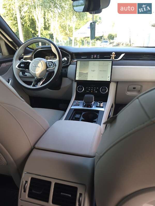Позашляховик / Кросовер Jaguar F-Pace 2022 в Києві фото 19 Позашляховик / Кросовер Jaguar F-Pace 2022 в Києві