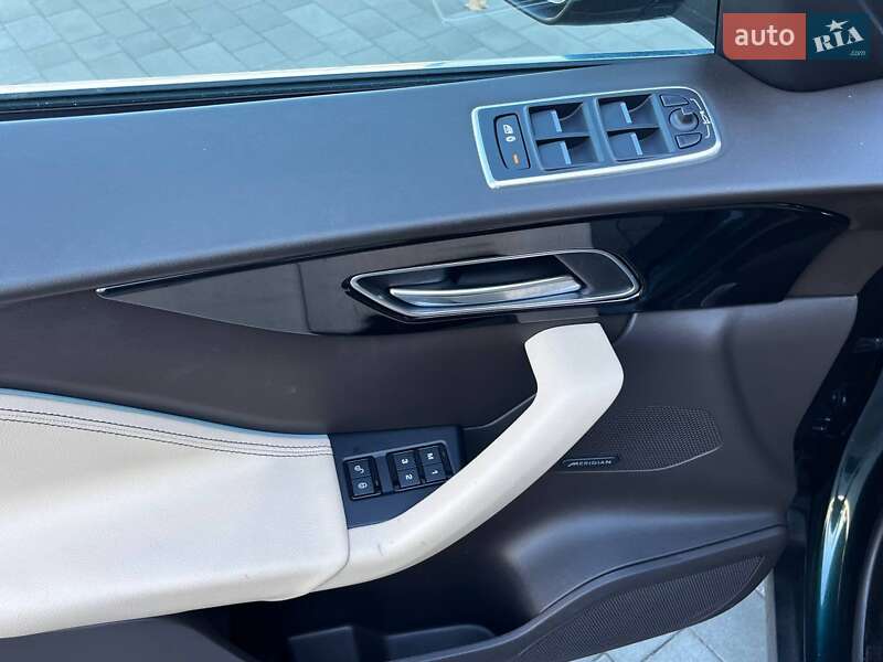Позашляховик / Кросовер Jaguar F-Pace 2018 в Луцьку фото 11 Позашляховик / Кросовер Jaguar F-Pace 2018 в Луцьку