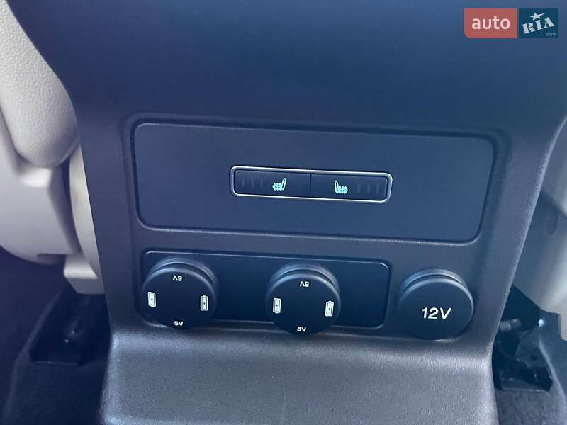 Позашляховик / Кросовер Jaguar F-Pace 2018 в Луцьку фото 24 Позашляховик / Кросовер Jaguar F-Pace 2018 в Луцьку