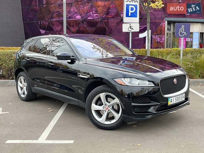 Jaguar F-Pace 2017
