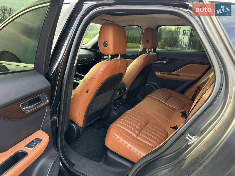 Позашляховик / Кросовер Jaguar F-Pace 2016 в Вінниці фото 7 Позашляховик / Кросовер Jaguar F-Pace 2016 в Вінниці