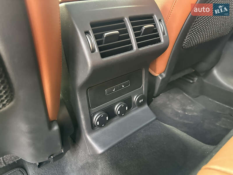 Позашляховик / Кросовер Jaguar F-Pace 2016 в Вінниці фото 11 Позашляховик / Кросовер Jaguar F-Pace 2016 в Вінниці