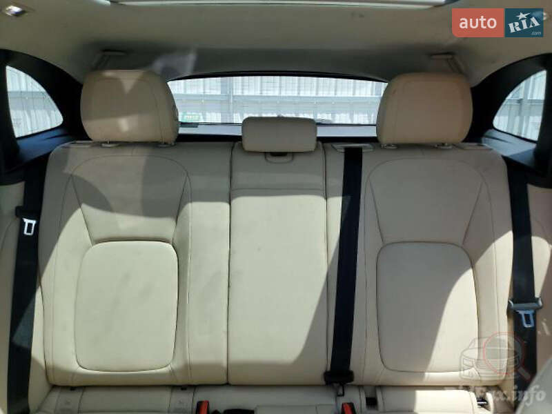 Внедорожник / Кроссовер Jaguar F-Pace 2016 в Хмельницком фото 11 Внедорожник / Кроссовер Jaguar F-Pace 2016 в Хмельницком