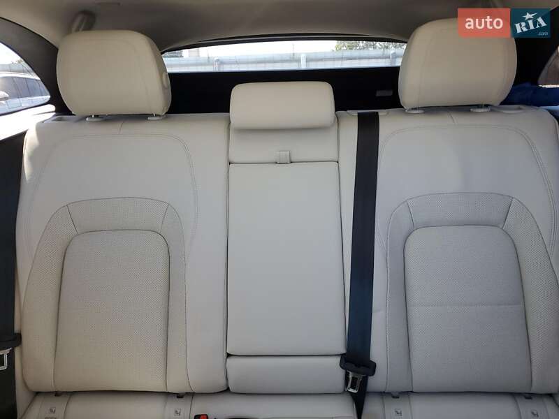 Позашляховик / Кросовер Jaguar F-Pace 2022 в Дніпрі фото 10 Позашляховик / Кросовер Jaguar F-Pace 2022 в Дніпрі