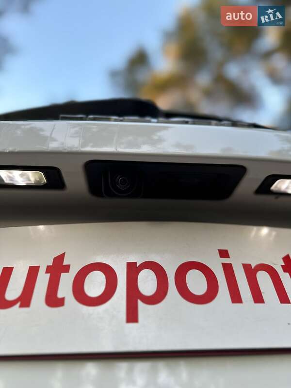 Позашляховик / Кросовер Jaguar F-Pace 2016 в Білогородці