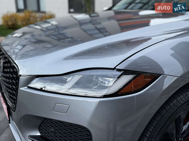 Внедорожник / Кроссовер Jaguar F-Pace 2022 в Киеве