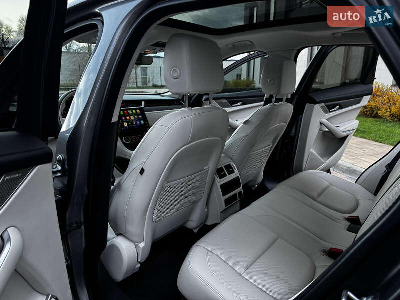 Внедорожник / Кроссовер Jaguar F-Pace 2022 в Киеве