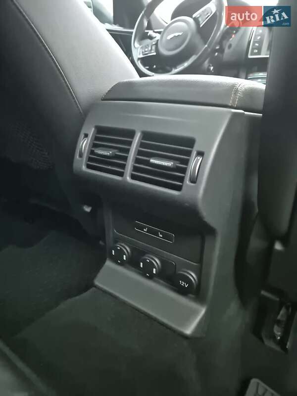 Внедорожник / Кроссовер Jaguar F-Pace 2018 в Львове фото 20 Внедорожник / Кроссовер Jaguar F-Pace 2018 в Львове