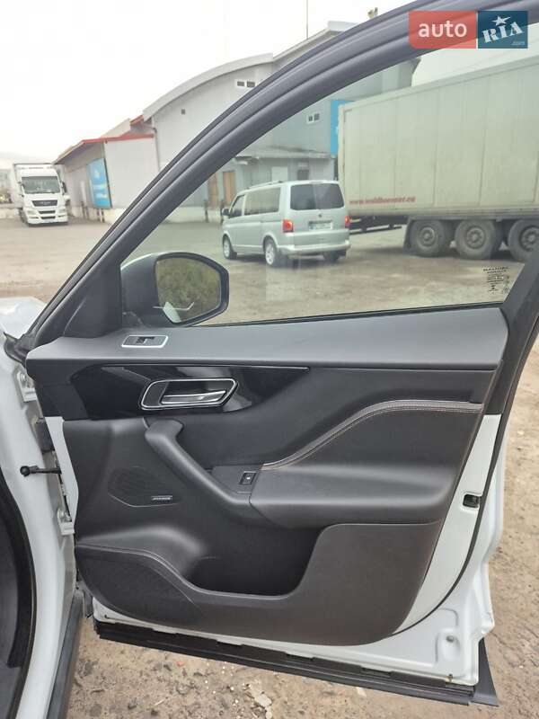 Внедорожник / Кроссовер Jaguar F-Pace 2018 в Львове фото 21 Внедорожник / Кроссовер Jaguar F-Pace 2018 в Львове