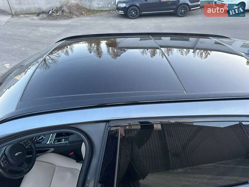 Внедорожник / Кроссовер Jaguar F-Pace 2018 в Киеве фото 25 Внедорожник / Кроссовер Jaguar F-Pace 2018 в Киеве