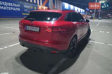 Внедорожник / Кроссовер Jaguar F-Pace 2016 в Киеве