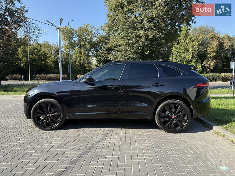 Внедорожник / Кроссовер Jaguar F-Pace 2016 в Луцке