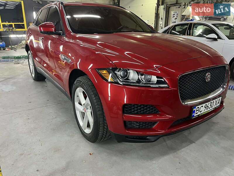 Позашляховик / Кросовер Jaguar F-Pace 2017 в Львові фото 16 Позашляховик / Кросовер Jaguar F-Pace 2017 в Львові