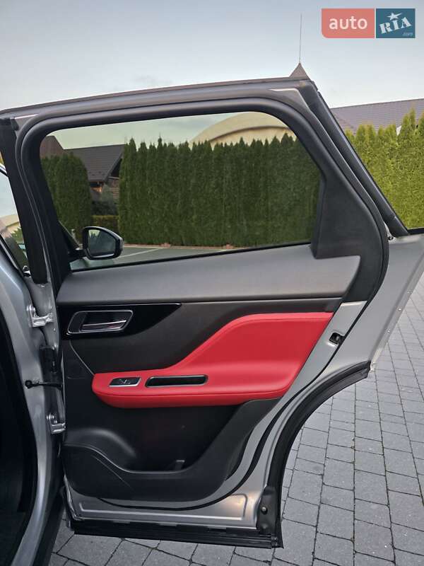 Внедорожник / Кроссовер Jaguar F-Pace 2017 в Львове