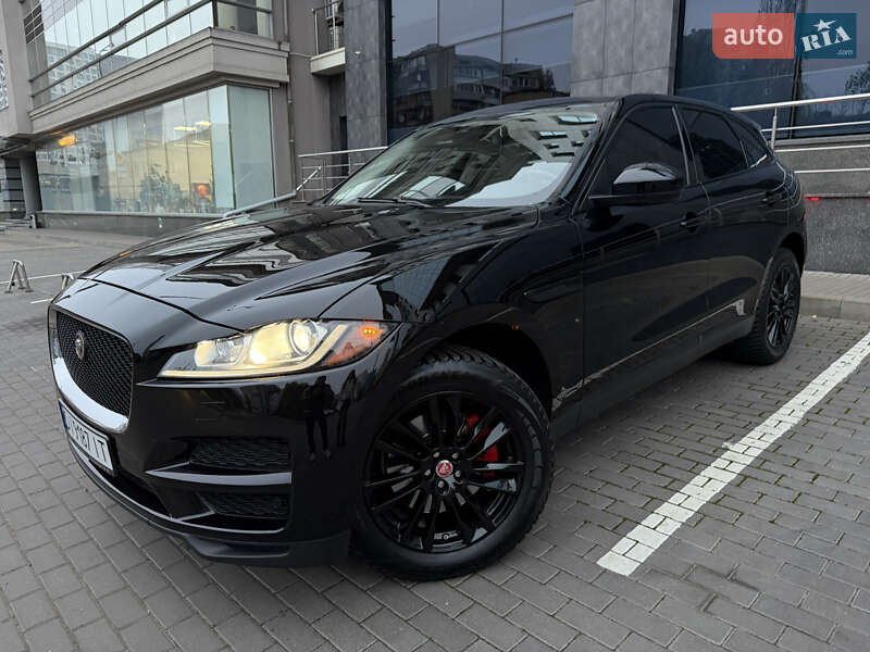 Внедорожник / Кроссовер Jaguar F-Pace 2016 в Киеве