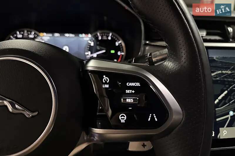 Позашляховик / Кросовер Jaguar F-Pace 2021 в Києві фото 14 Позашляховик / Кросовер Jaguar F-Pace 2021 в Києві