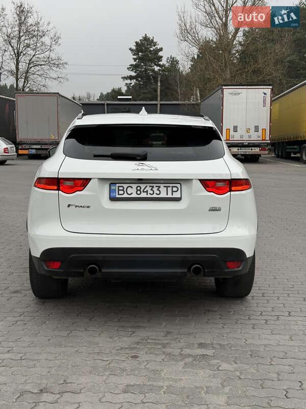 Позашляховик / Кросовер Jaguar F-Pace 2017 в Львові