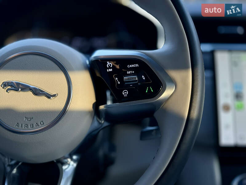 Позашляховик / Кросовер Jaguar F-Pace 2022 в Києві фото 16 Позашляховик / Кросовер Jaguar F-Pace 2022 в Києві