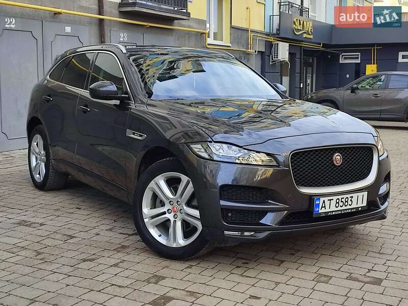 Внедорожник / Кроссовер Jaguar F-Pace 2017 в Ивано-Франковске