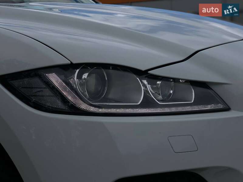 Позашляховик / Кросовер Jaguar F-Pace 2018 в Києві