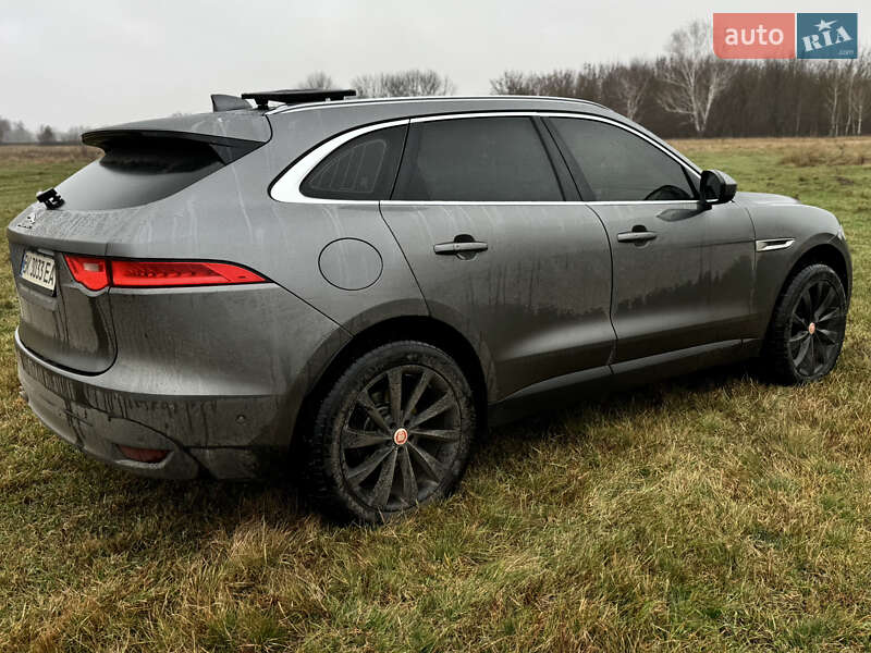 Позашляховик / Кросовер Jaguar F-Pace 2016 в Ірпені