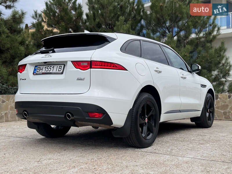 Внедорожник / Кроссовер Jaguar F-Pace 2017 в Одессе
