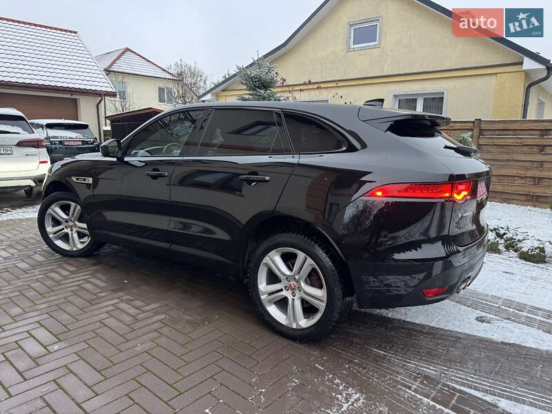 Позашляховик / Кросовер Jaguar F-Pace 2017 в Нововолинську