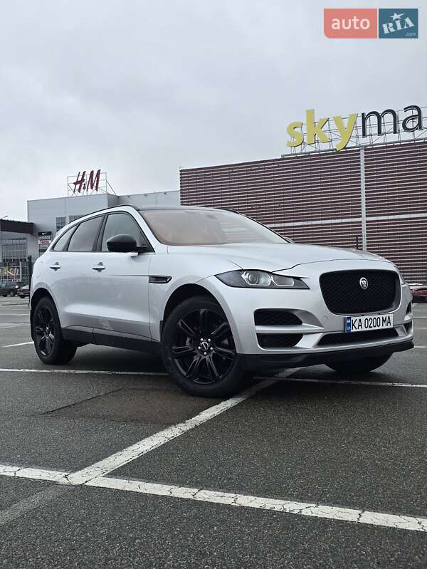 Jaguar F-Pace 2017