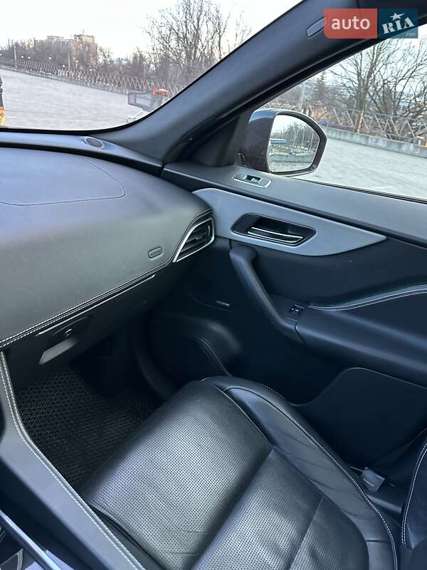 Внедорожник / Кроссовер Jaguar F-Pace 2016 в Харькове фото 12 Внедорожник / Кроссовер Jaguar F-Pace 2016 в Харькове