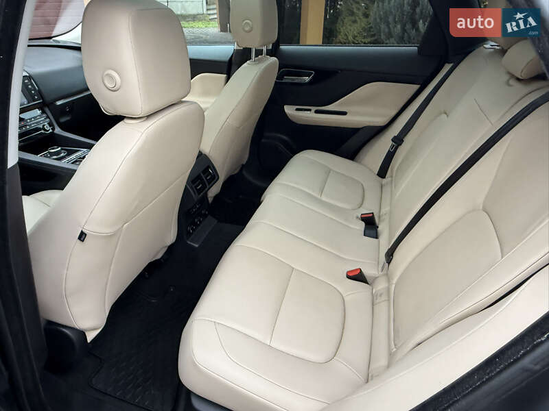 Внедорожник / Кроссовер Jaguar F-Pace 2017 в Львове