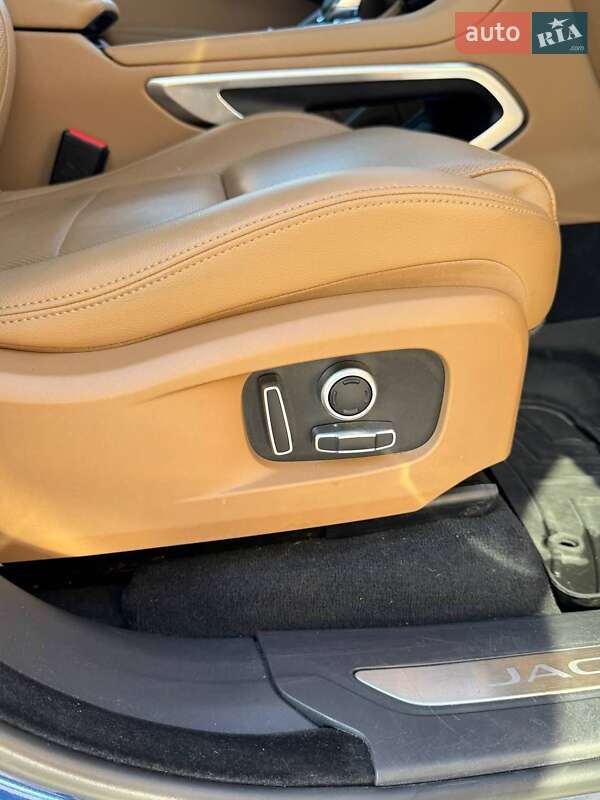 Внедорожник / Кроссовер Jaguar F-Pace 2021 в Ровно фото 27 Внедорожник / Кроссовер Jaguar F-Pace 2021 в Ровно
