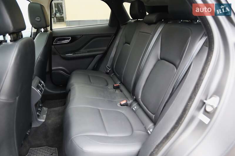 Внедорожник / Кроссовер Jaguar F-Pace 2018 в Киеве