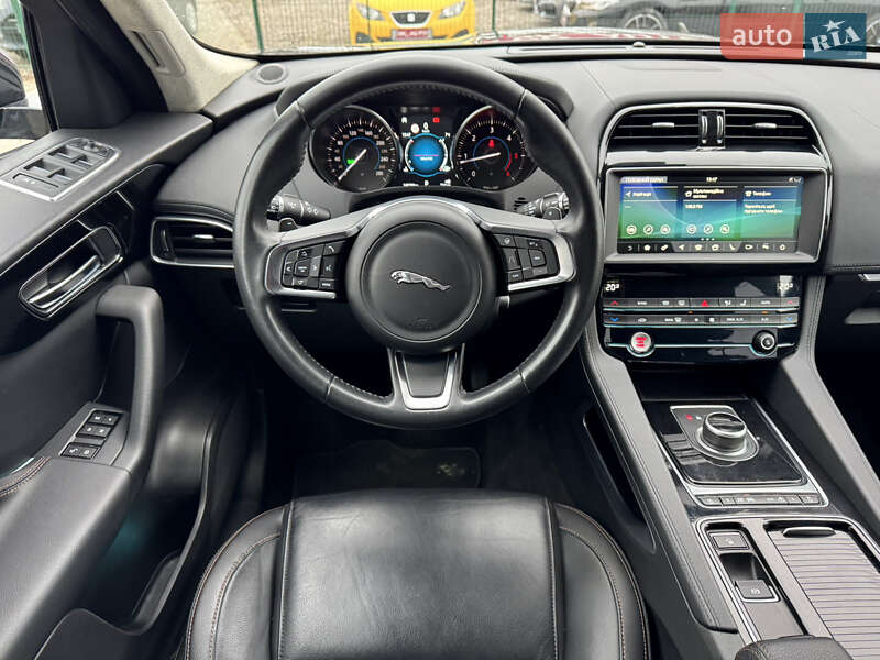 Внедорожник / Кроссовер Jaguar F-Pace 2020 в Киеве фото 14 Внедорожник / Кроссовер Jaguar F-Pace 2020 в Киеве