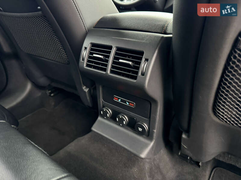 Внедорожник / Кроссовер Jaguar F-Pace 2020 в Киеве фото 44 Внедорожник / Кроссовер Jaguar F-Pace 2020 в Киеве