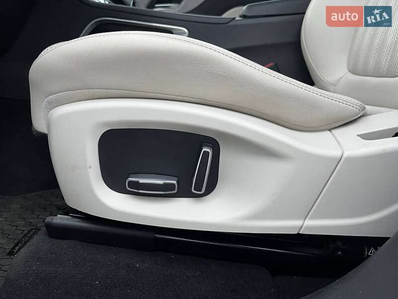 Внедорожник / Кроссовер Jaguar F-Pace 2018 в Киеве фото 15 Внедорожник / Кроссовер Jaguar F-Pace 2018 в Киеве