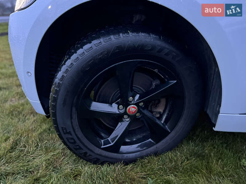 Внедорожник / Кроссовер Jaguar F-Pace 2017 в Ковеле