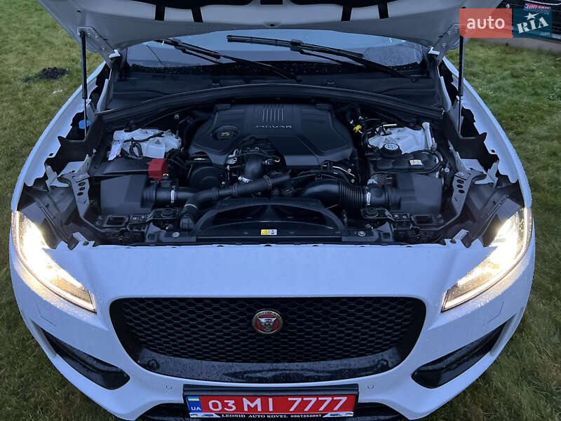 Внедорожник / Кроссовер Jaguar F-Pace 2017 в Ковеле