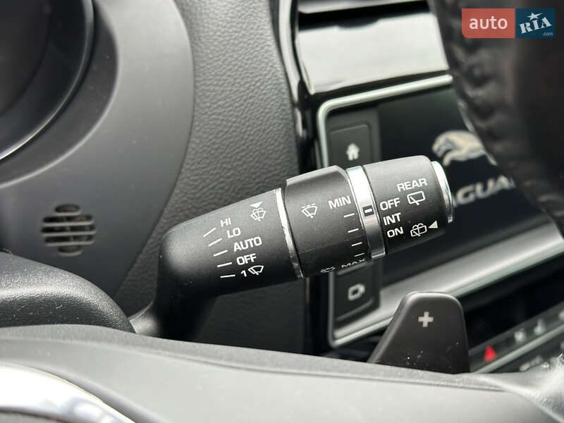 Внедорожник / Кроссовер Jaguar F-Pace 2017 в Киеве фото 30 Внедорожник / Кроссовер Jaguar F-Pace 2017 в Киеве
